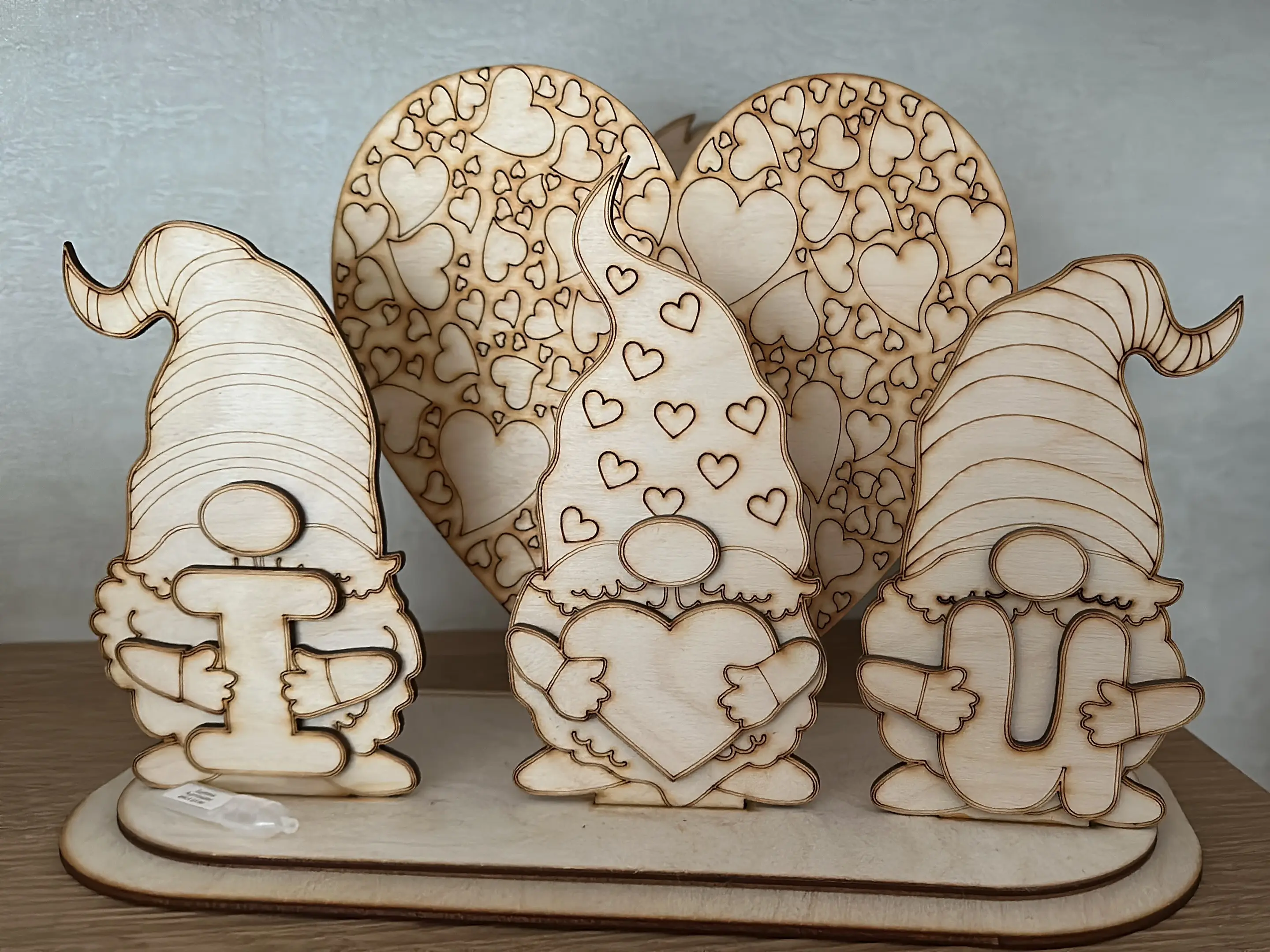 Valentinstag - Kunst auf Holz von Die dekobude